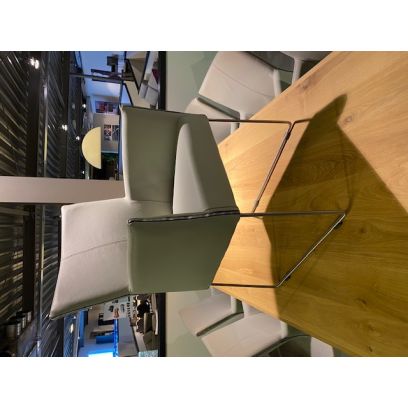 Fabel armstoel - HE Design set van 6 stoelen